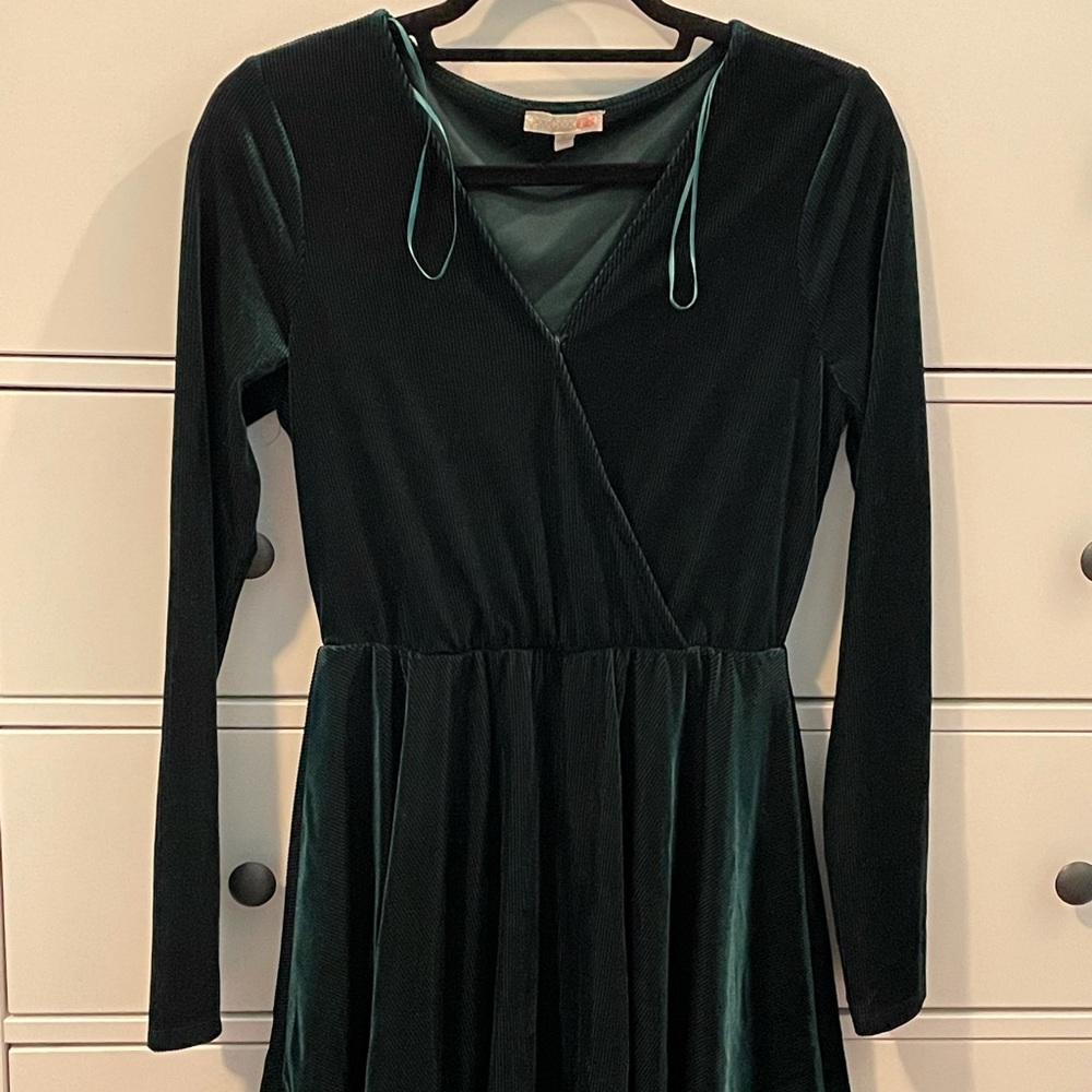 GREEN VELVET DRESS